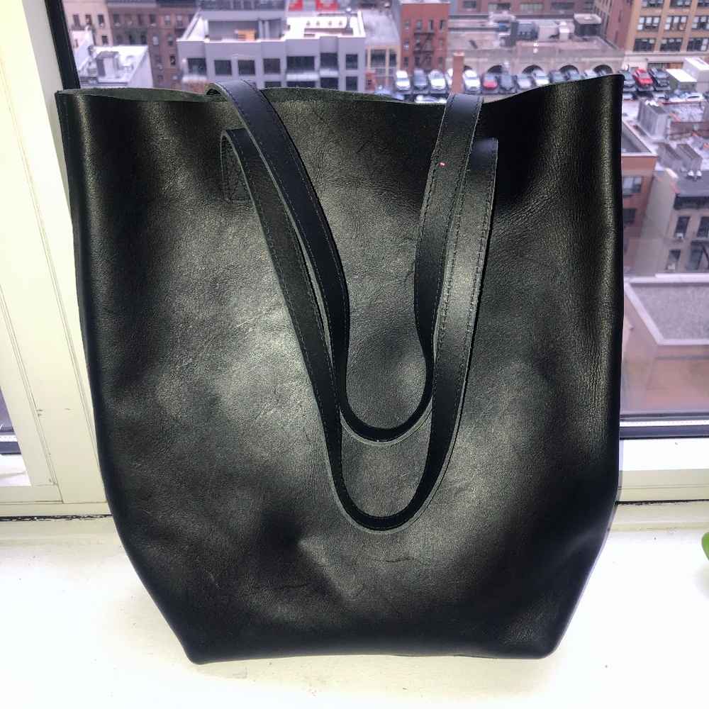 ETHIC GOODS Women's Leather Classic Tote BLACK